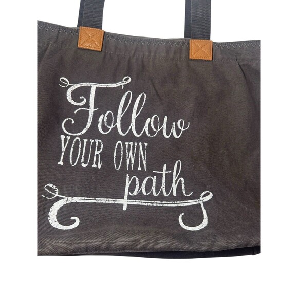 Thirty-One 31 Wander Tote Follow Your Own Path Gray Retired- Fast Shipping - Picture 2 of 16